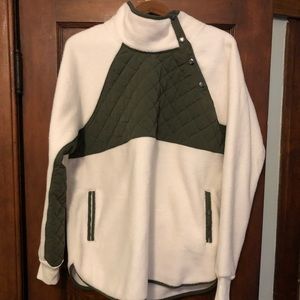 Abercrombie & Fitch asymmetrical fleece pullover